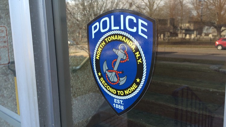 North Tonawanda students walking to school amidst safety concerns.